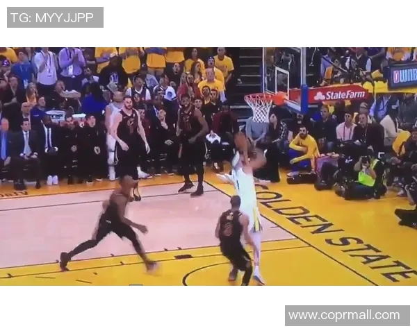 成都篮球队的快速转换战术解析与实战应用探讨