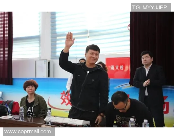 张静回顾篮球生涯的点滴故事与成长历程分享