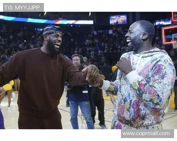 德雷蒙德格林的篮球生涯与领导力探讨:从新秀到冠军的蜕变之路