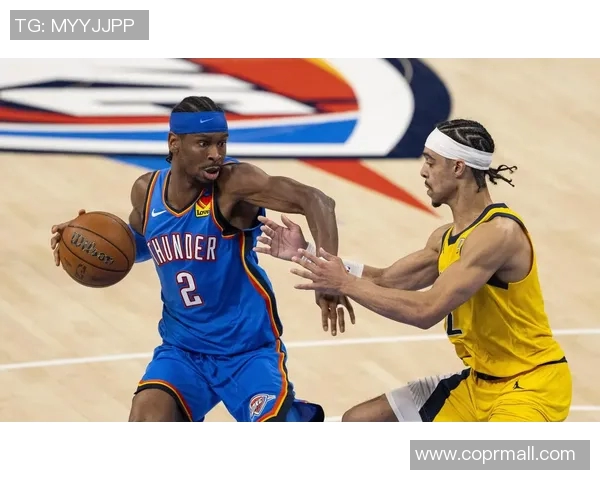 火箭队与雷霆队激战正酣微直播全程带你感受比赛精彩瞬间